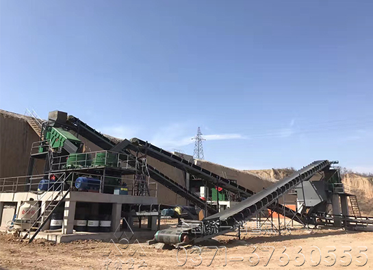 中鑫重工为安徽石料厂配置高效XHP液压圆锥破碎机-焦作中鑫重工机械有限公司