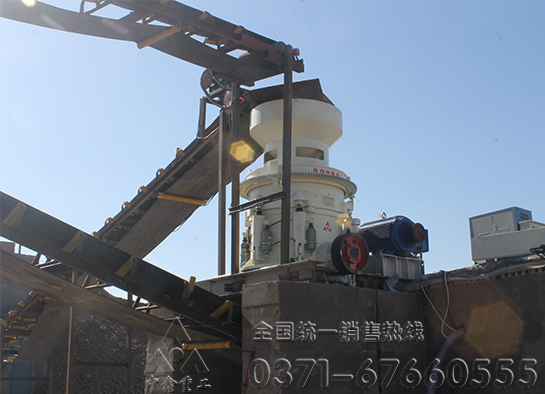 中鑫重工圆锥破碎机节能高效价格便宜