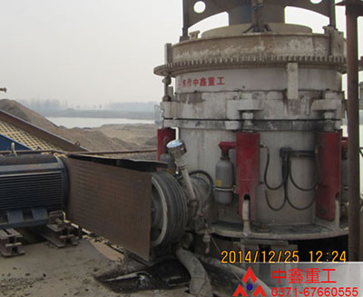 HP系列液压圆锥破碎机成品粒形更好-焦作中鑫重工机械有限公司
