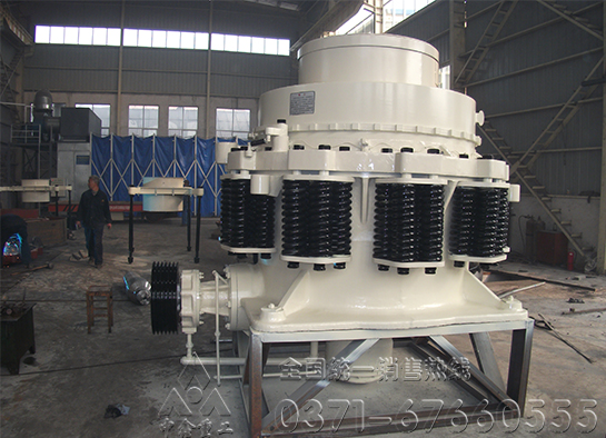 为什么砂石行业喜欢用圆锥破碎机-焦作中鑫重工机械有限公司
