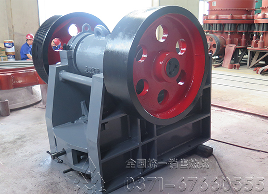 颚式破碎机的工作特点-焦作中鑫重工机械有限公司