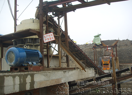 怎么减少圆锥破碎机螺栓断裂-焦作中鑫重工机械有限公司